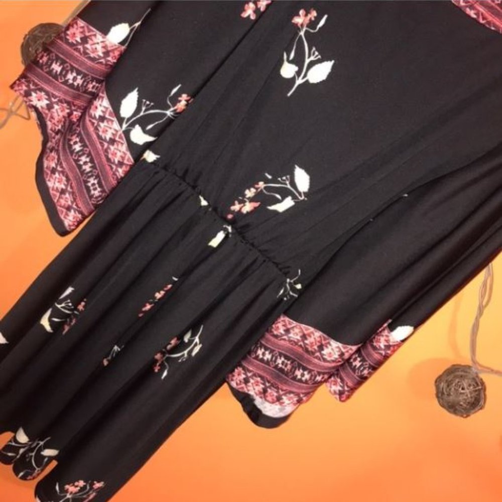 Asian Style Top - Picture 2 of 2